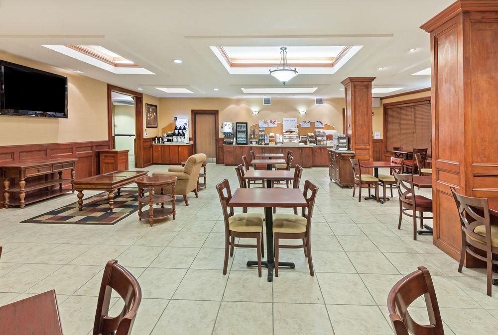 Holiday Inn Express & Suites - Laredo-Event Center Area By Ihg Eksteriør bilde