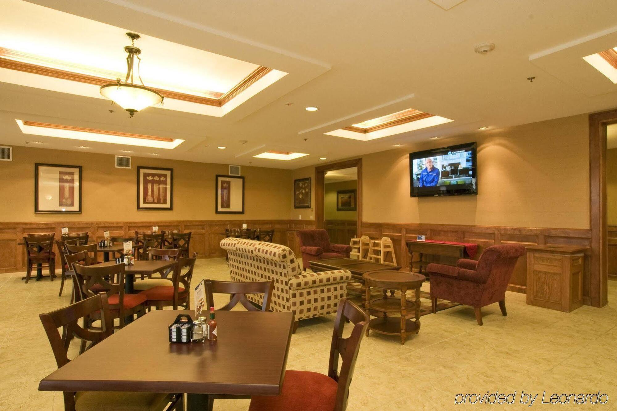 Holiday Inn Express & Suites - Laredo-Event Center Area By Ihg Eksteriør bilde